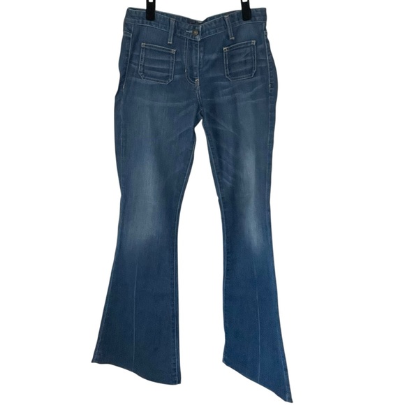 Guess Women’s 70’s Flare Denim Jeans Size 28 Medium Wash - Picture 1 of 6